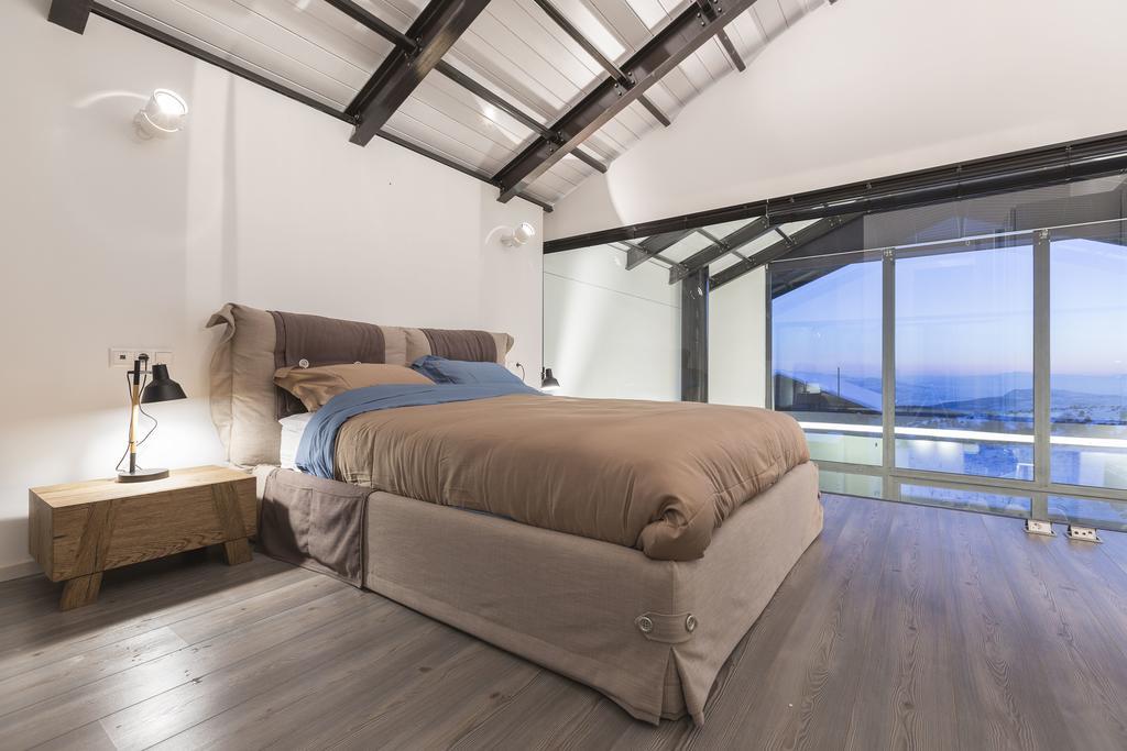 One And Only Villas Παλαιός Άγιος Αθανάσιος Εξωτερικό φωτογραφία