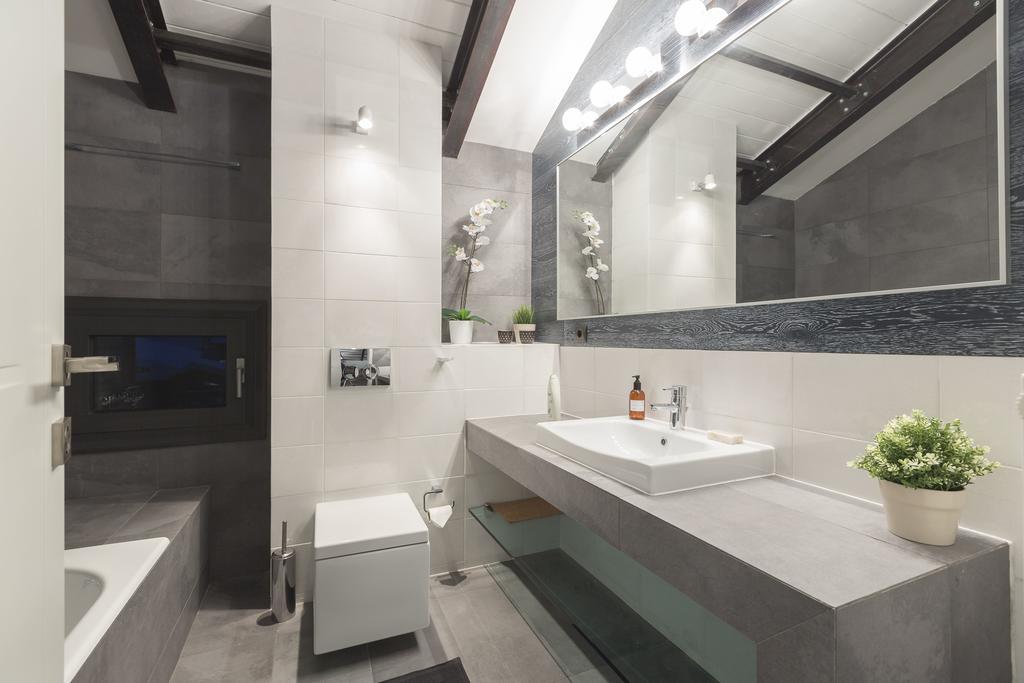 One And Only Villas Παλαιός Άγιος Αθανάσιος Εξωτερικό φωτογραφία
